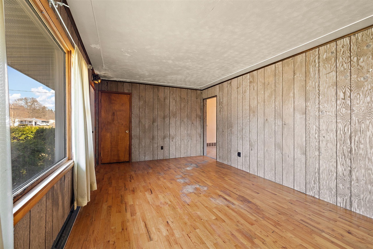 1288 Aspacia Street, Muskegon, MI, 49445-2004