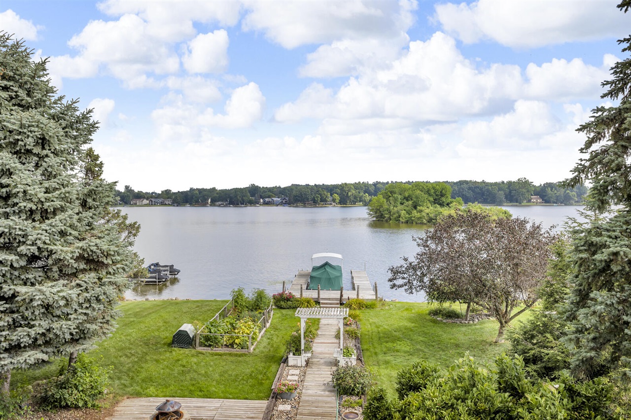 7596 Wadding Drive, Onsted, MI, 49265-9418