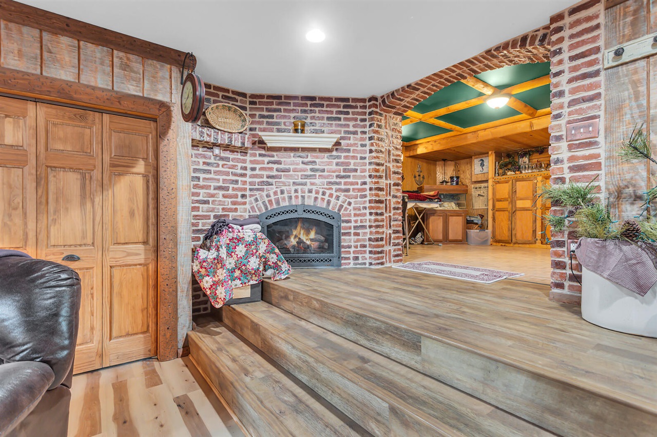 7596 Wadding Drive, Onsted, MI, 49265-9418