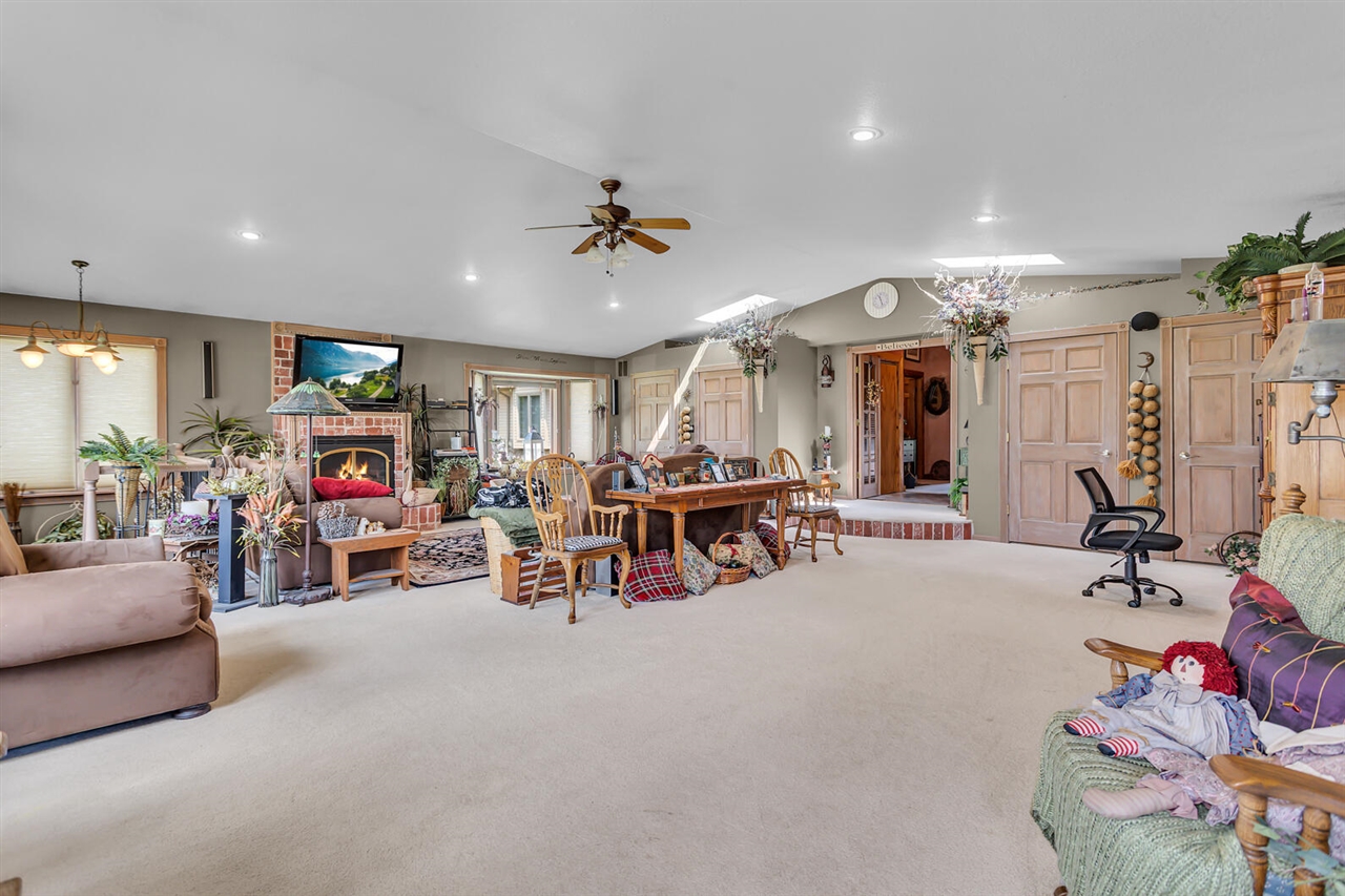 7596 Wadding Drive, Onsted, MI, 49265-9418