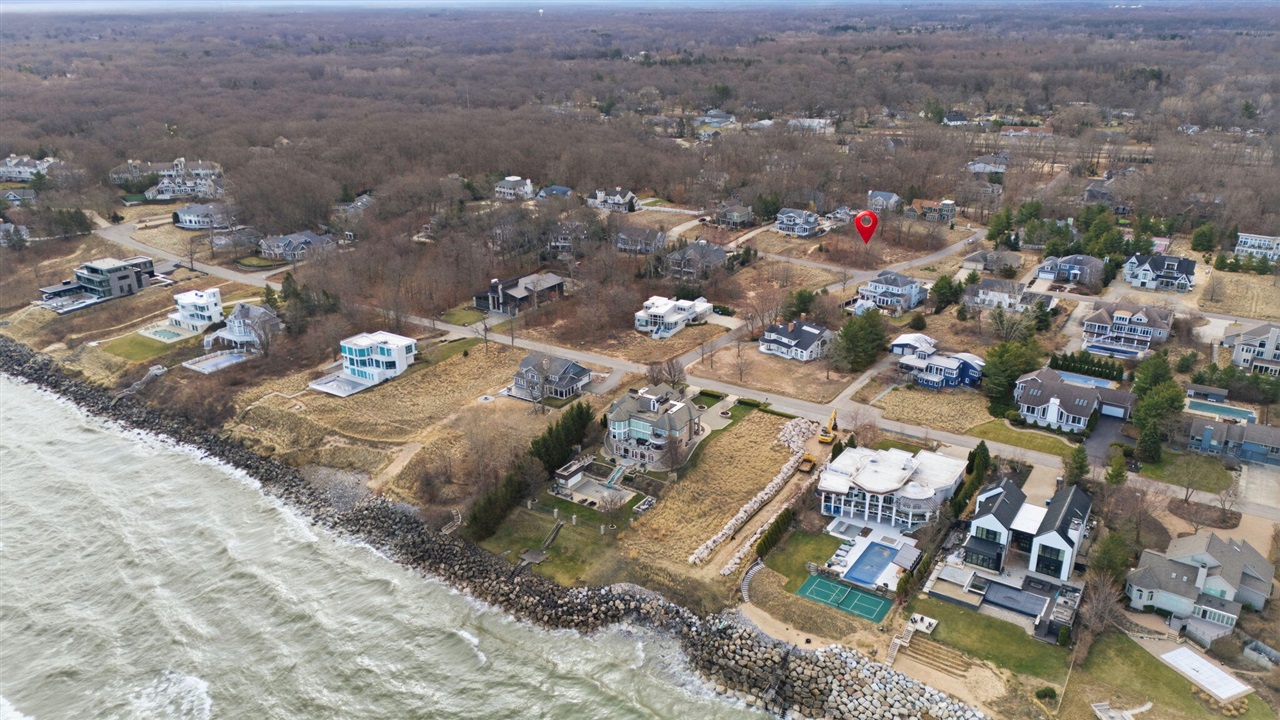 8421 Swan Creek Point, Fair Haven, MI, 48023