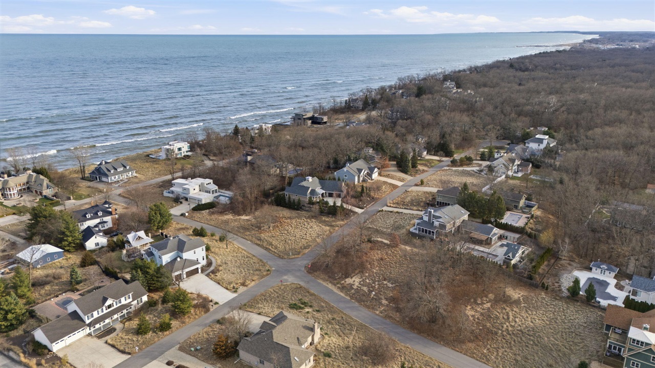 52202 Main Drive, Update, MI, 49117