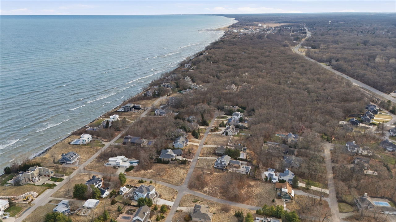 52202 Main Drive, Update, MI, 49117