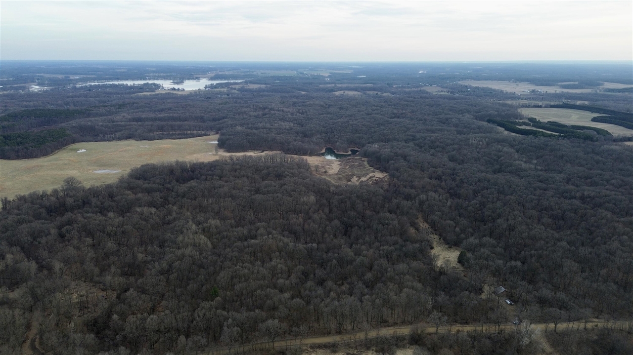 7725 Hayward Rd Road, Delton, MI, 49046