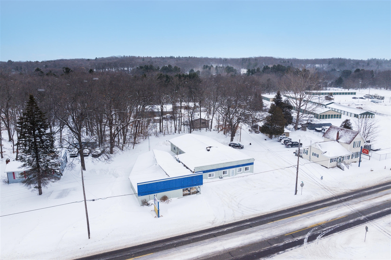 316 W Parkdale Avenue, Manistee, MI, 49660-1132