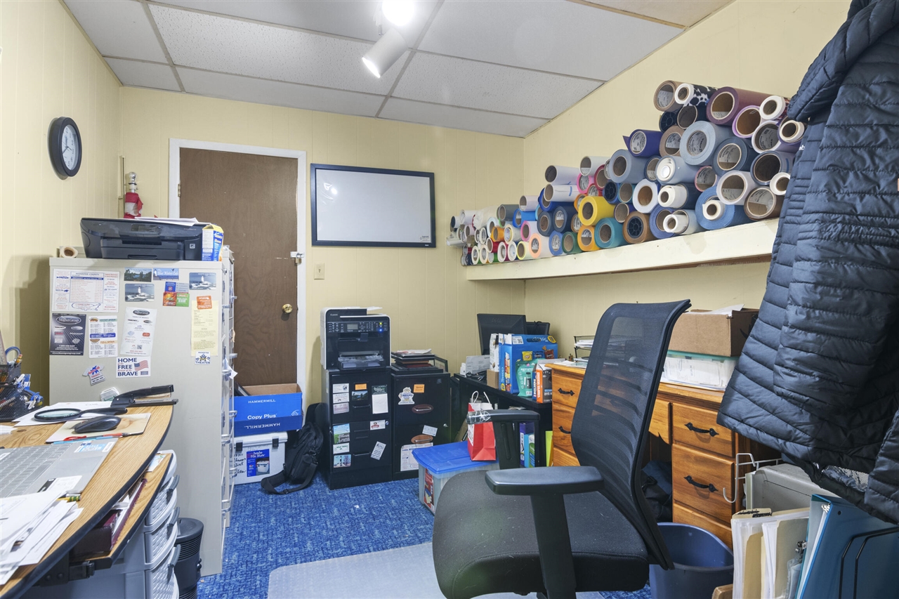 316 W Parkdale Avenue, Manistee, MI, 49660-1132