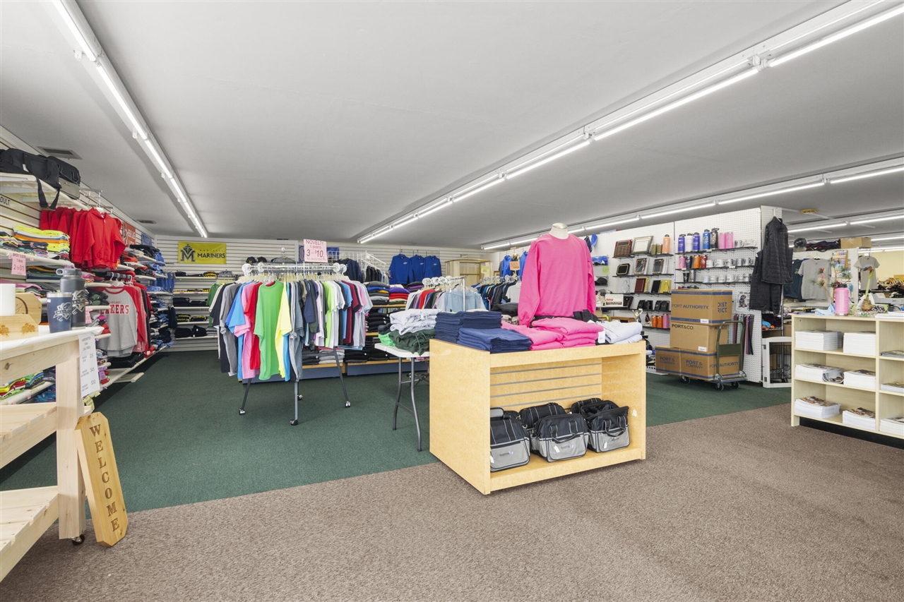 316 W Parkdale Avenue, Manistee, MI, 49660-1132
