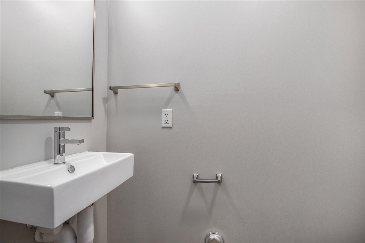 606 Southworth Terrace, Kalamazoo, MI, 49048