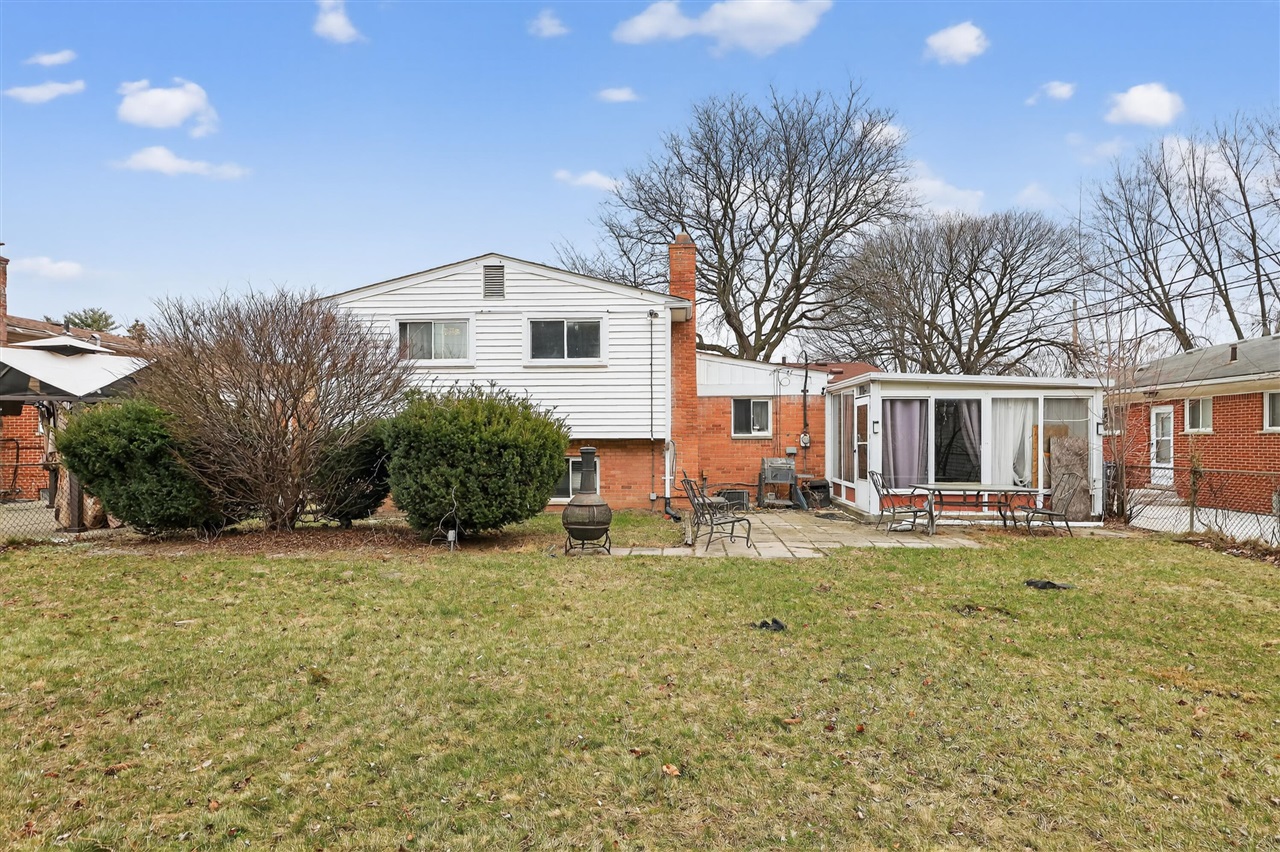 14725 Agnes Avenue, Eastpointe, MI, 48021 2881