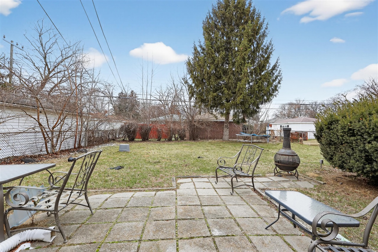 13511 Dixie, Redford, MI, 48239-2678