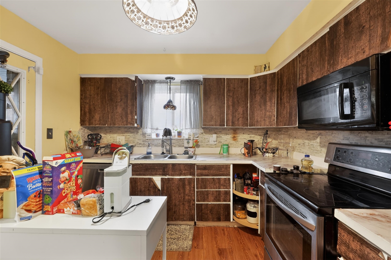 13511 Dixie, Redford, MI, 48239-2678