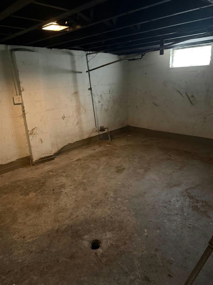 19180 Bradford Avenue, Detroit, MI, 48205-2108