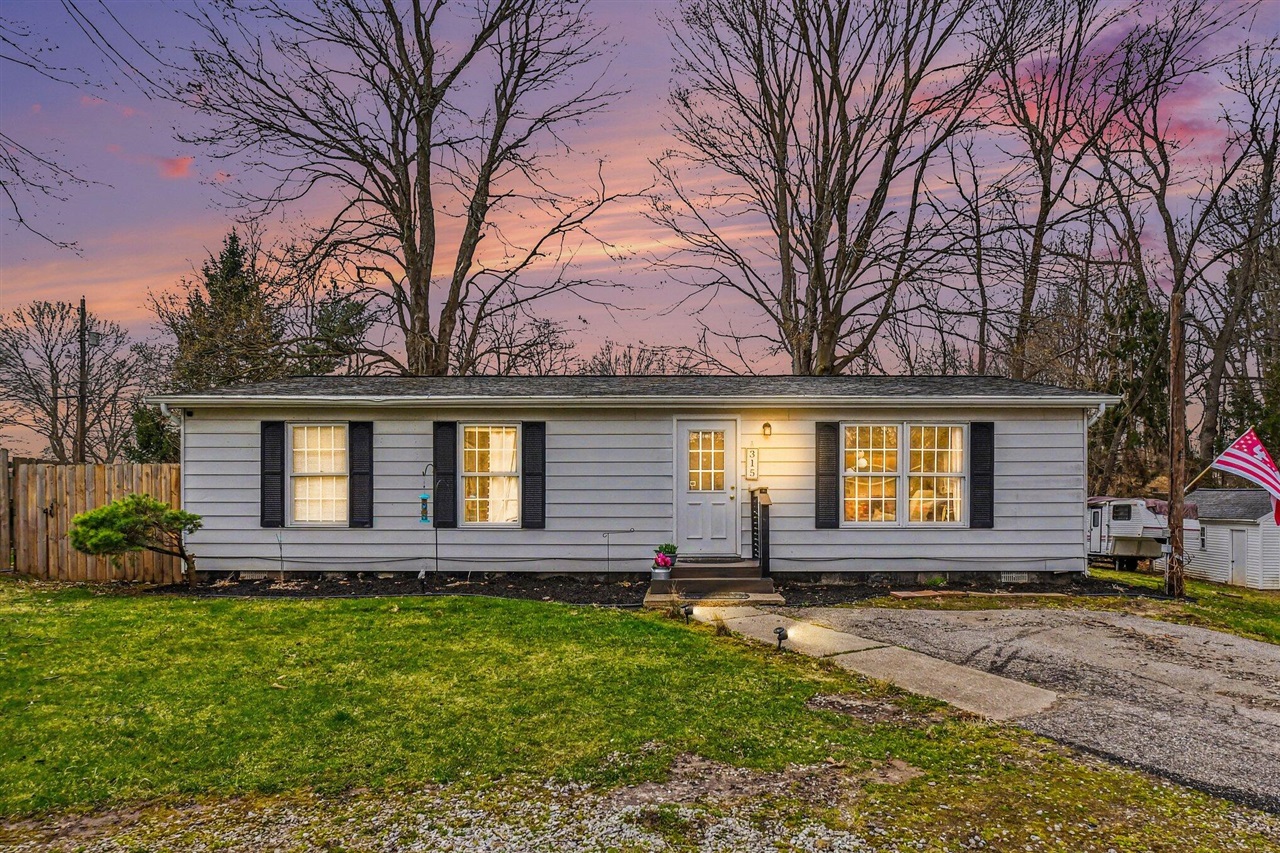 315 Mc Cumber Street, Buchanan, MI, 49107-1132