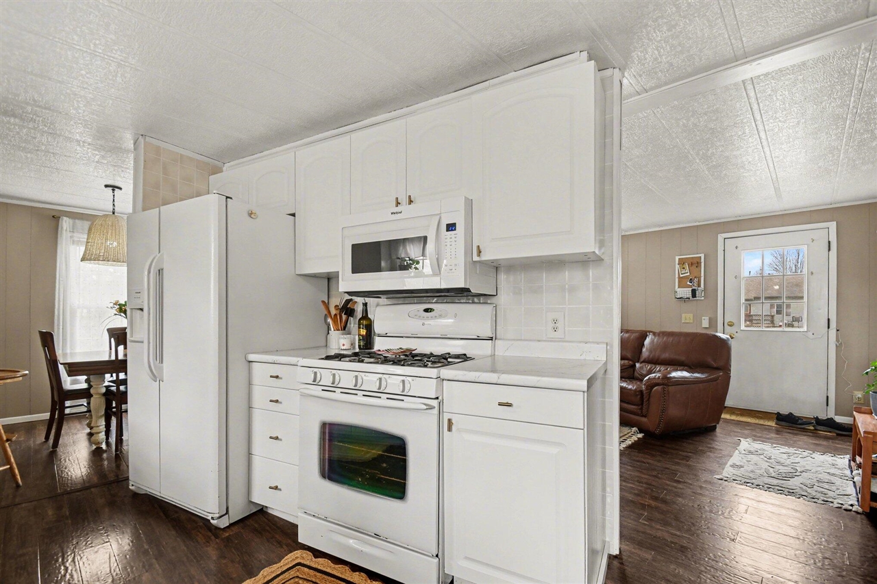 315 Mc Cumber Street, Buchanan, MI, 49107-1132