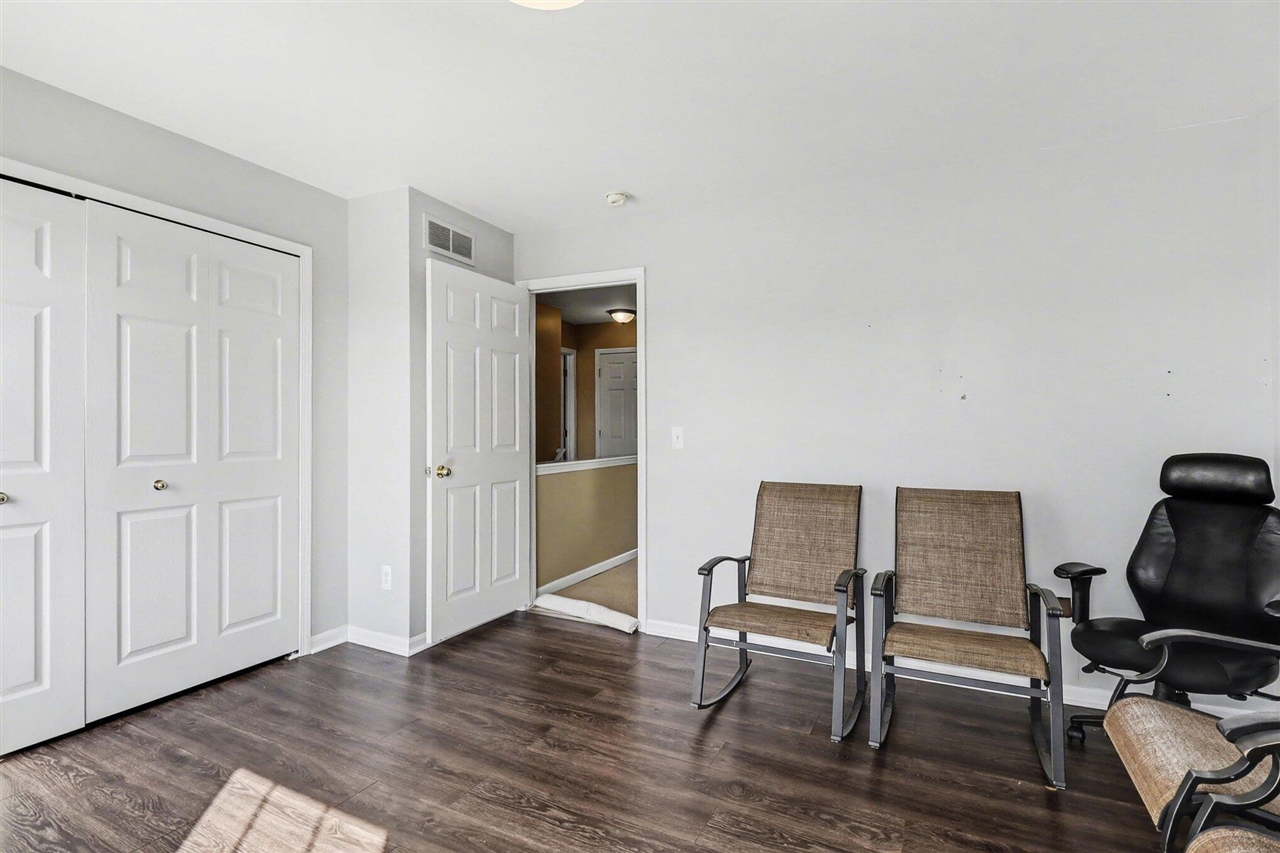 28294 Cottage Lane, New Hudson, MI, 48165-8004