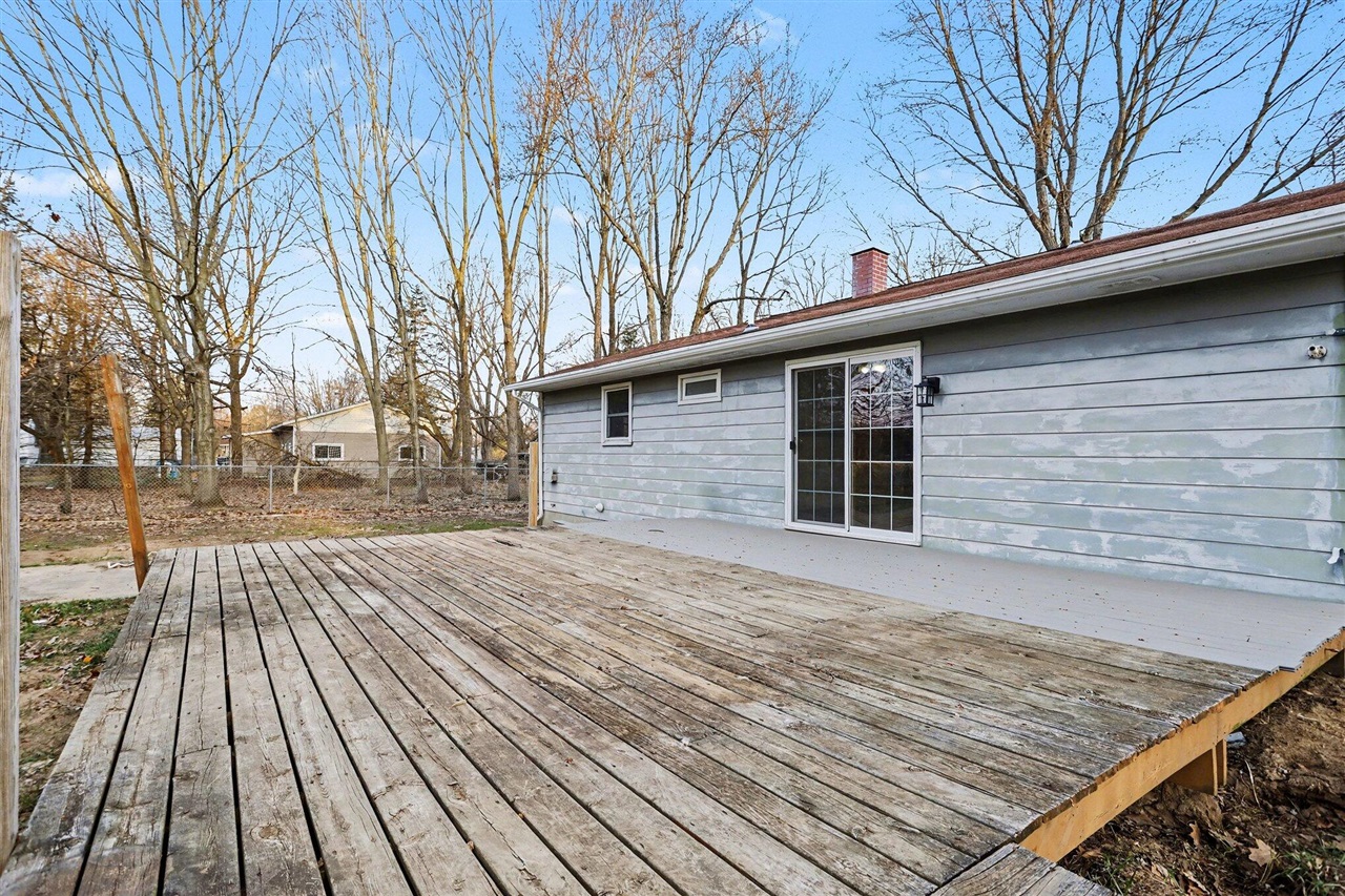 Plainwell, MI, 49080