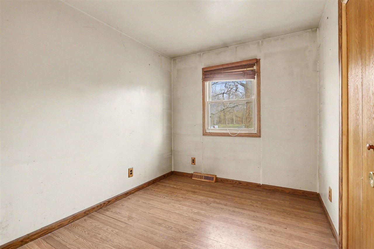 Plainwell, MI, 49080