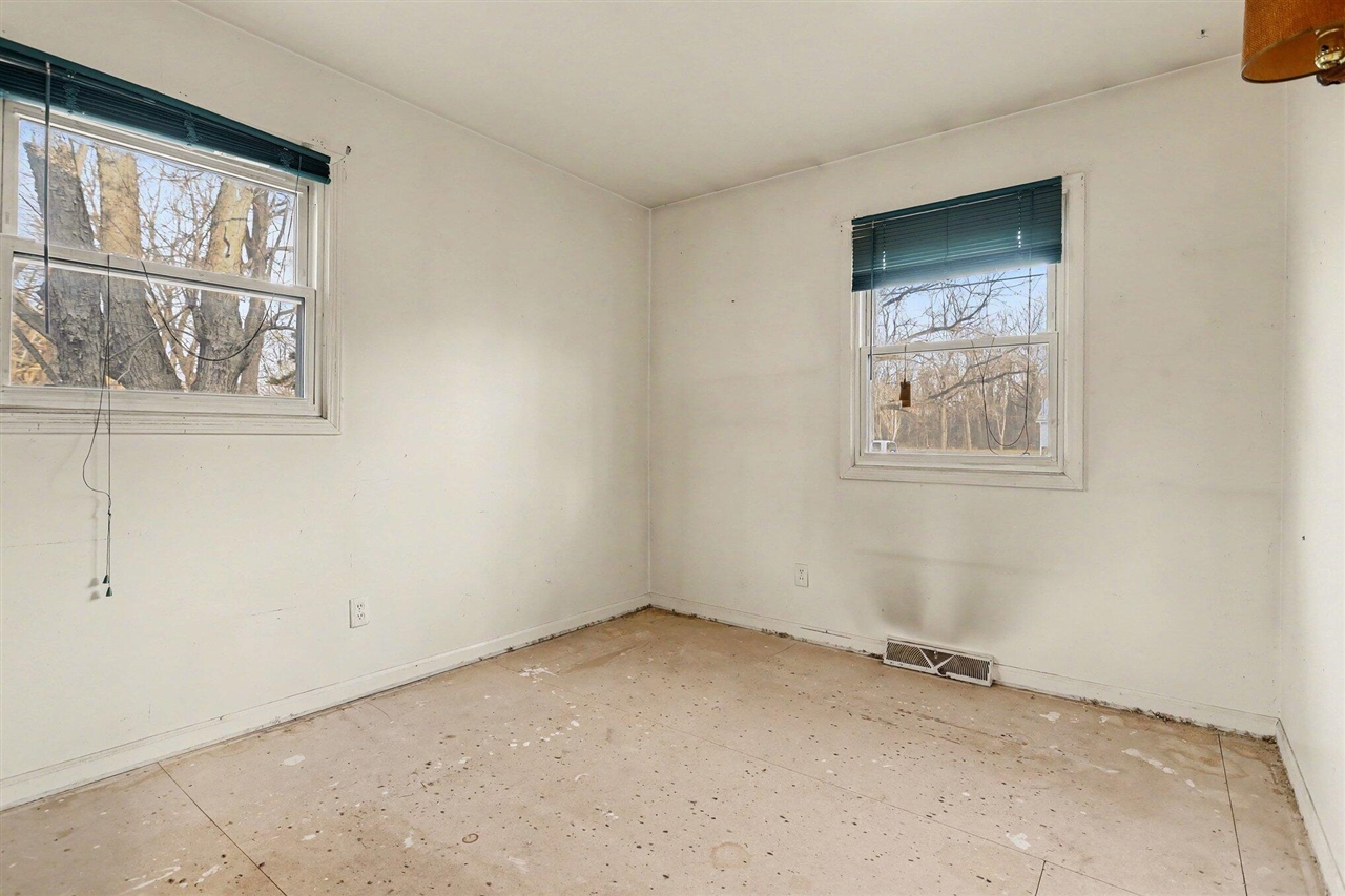 Plainwell, MI, 49080