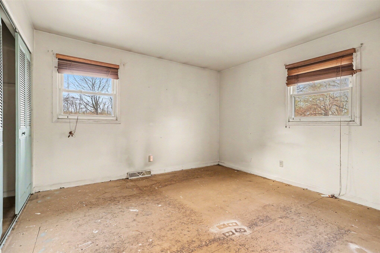 Plainwell, MI, 49080