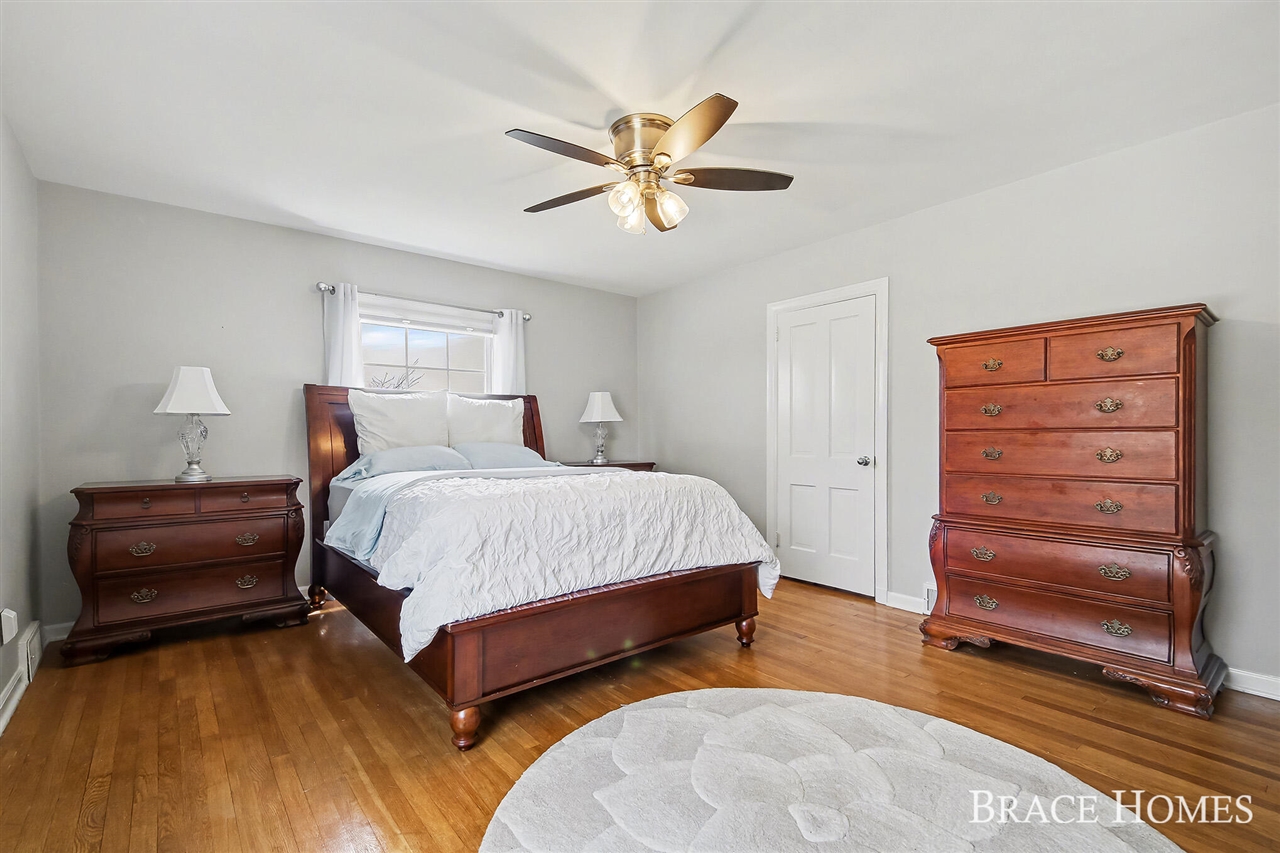 119 Bristol Avenue, Grand Rapids, MI, 49504-4924