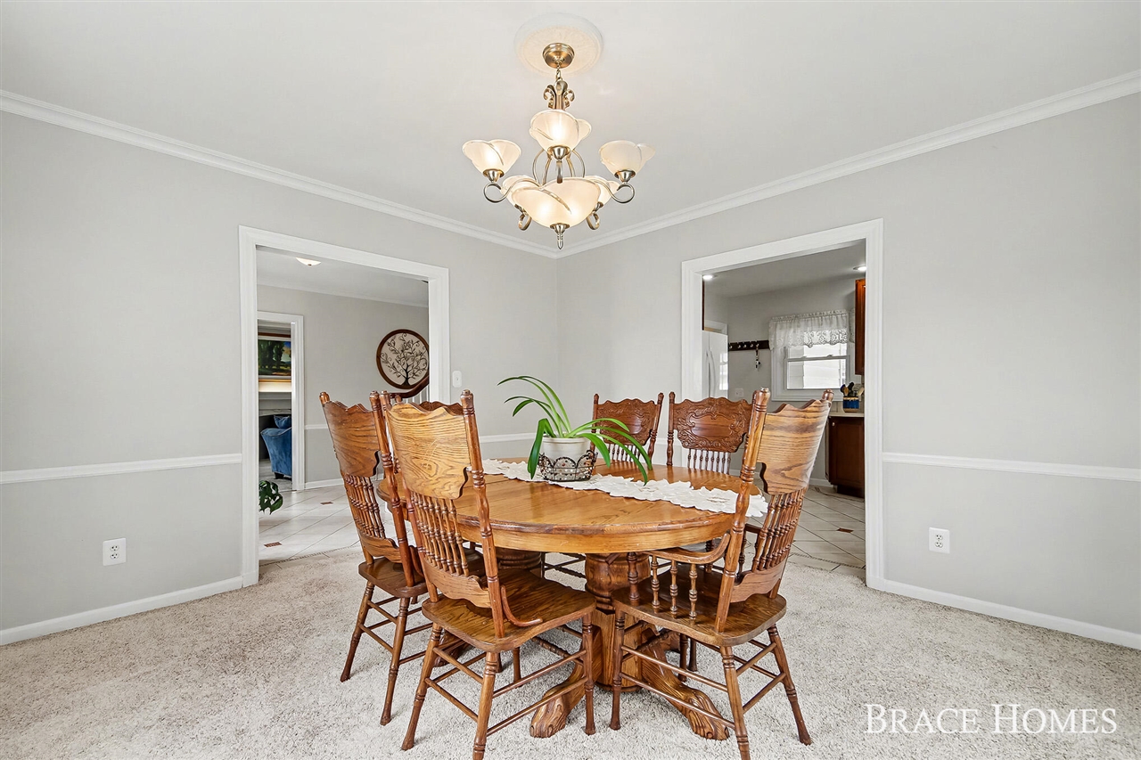 119 Bristol Avenue, Grand Rapids, MI, 49504-4924