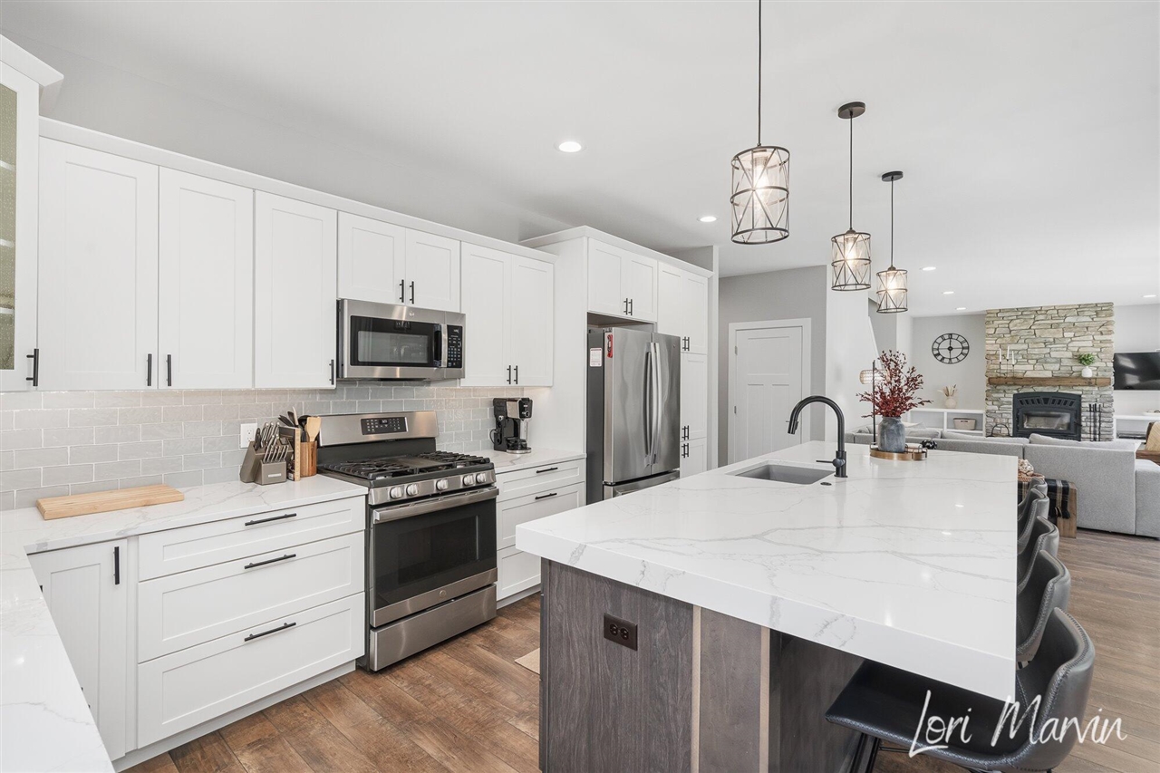 10966 S Stakes Road, Greenville, MI, 48838-9467