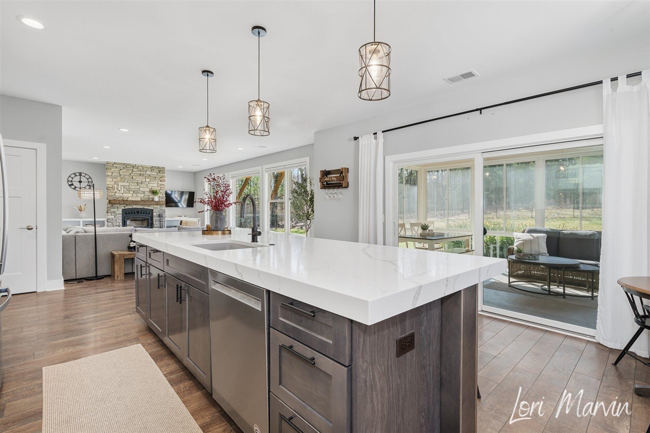 10966 S Stakes Road, Greenville, MI, 48838-9467