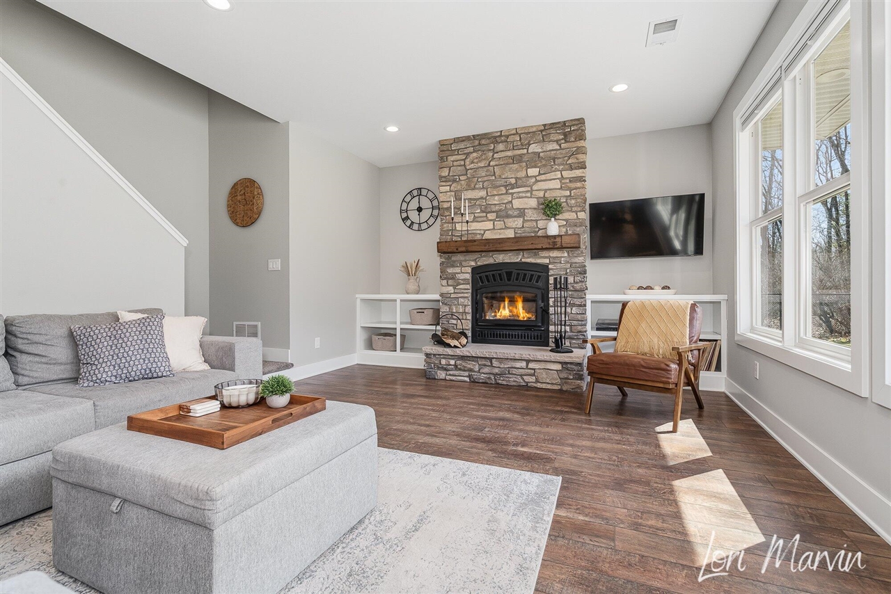 10966 S Stakes Road, Greenville, MI, 48838-9467