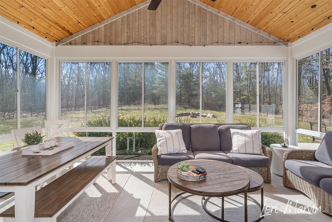 10966 S Stakes Road, Greenville, MI, 48838-9467