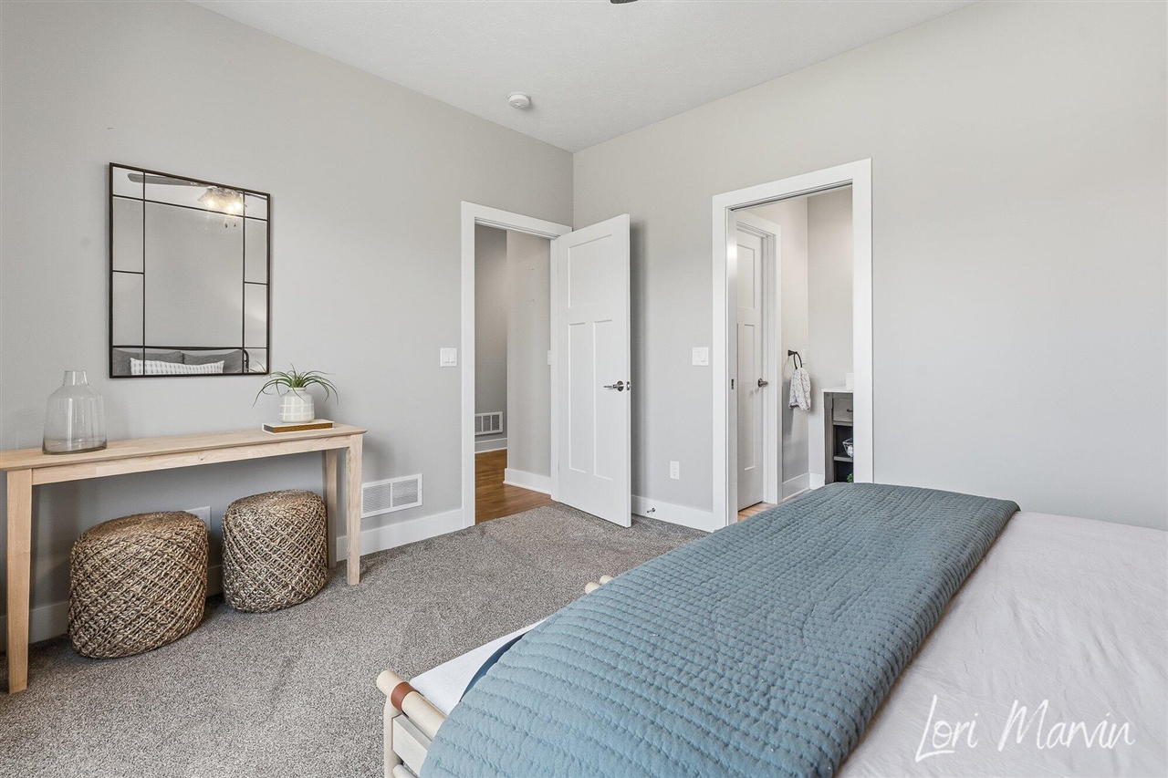 10966 S Stakes Road, Greenville, MI, 48838-9467