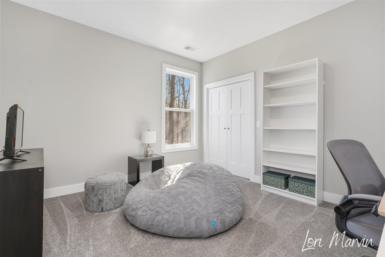 10966 S Stakes Road, Greenville, MI, 48838-9467