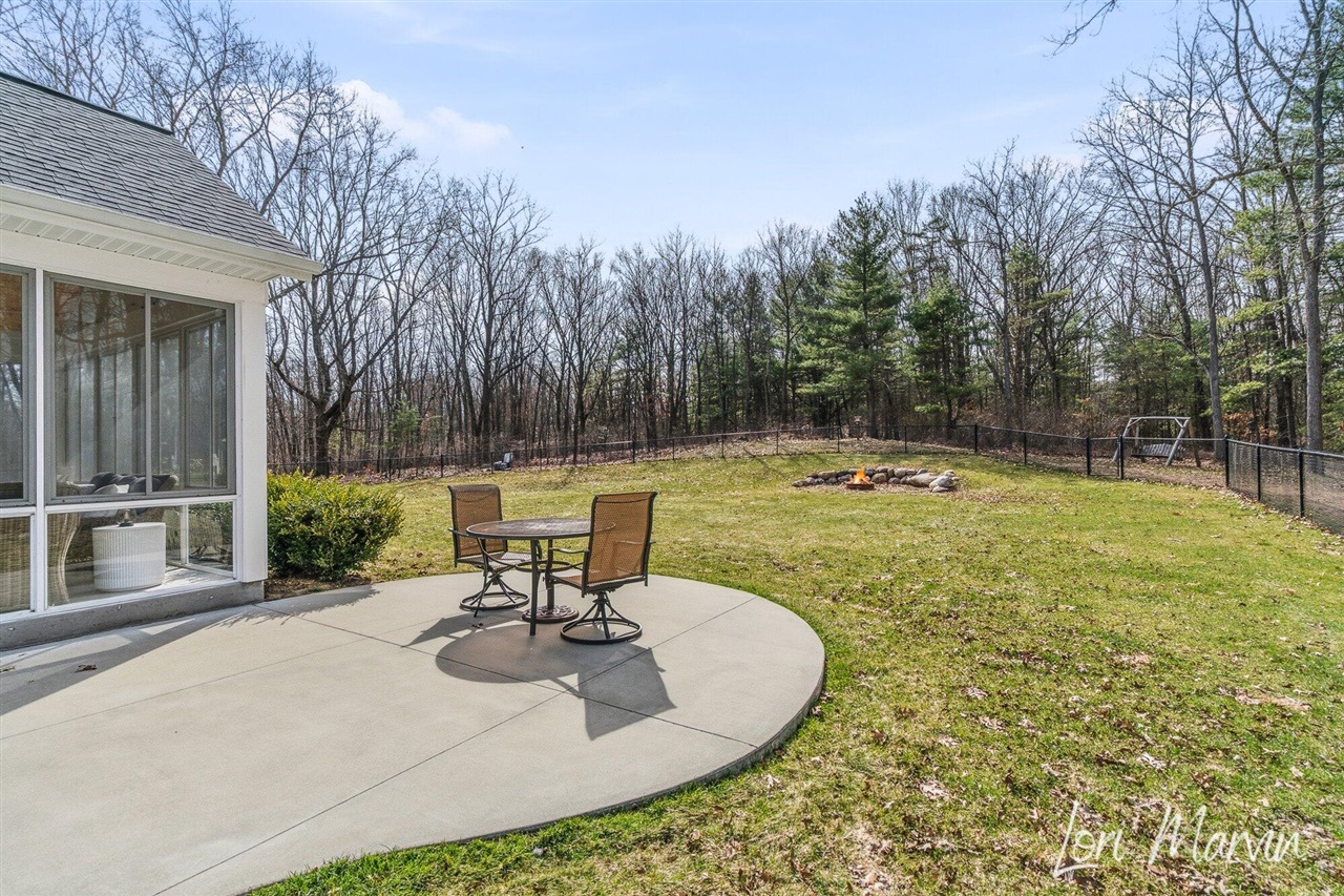 10966 S Stakes Road, Greenville, MI, 48838-9467