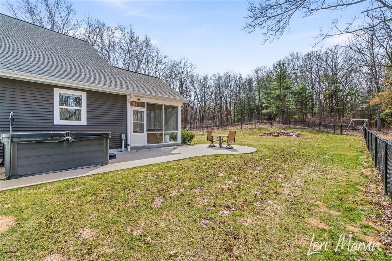 10966 S Stakes Road, Greenville, MI, 48838-9467