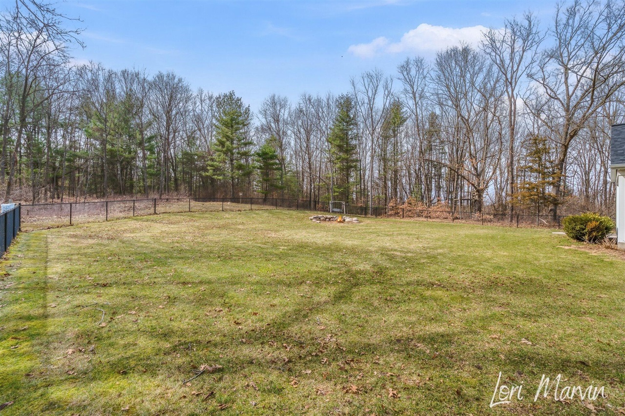 10966 S Stakes Road, Greenville, MI, 48838-9467