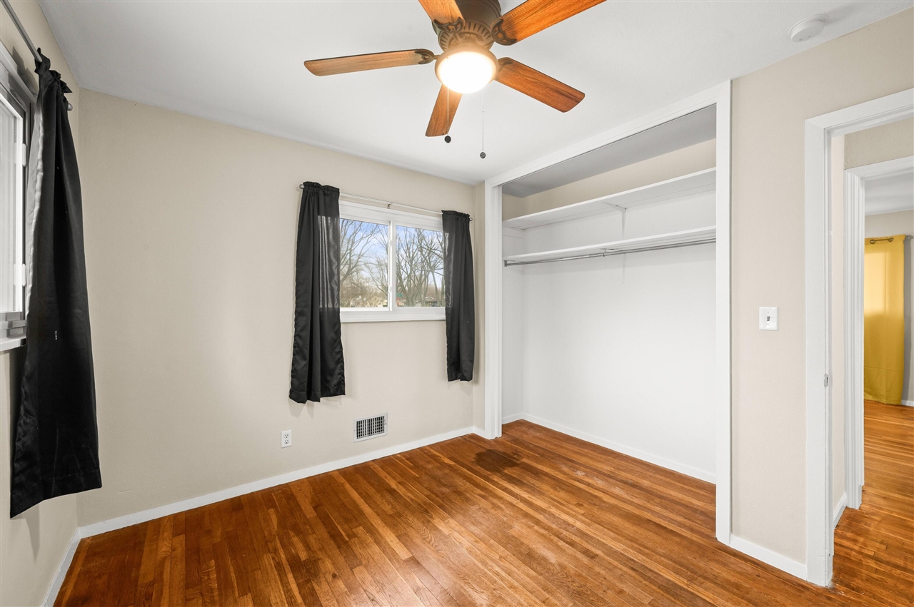 835 Ansley Drive, Saint Joseph, MI, 49085-3640