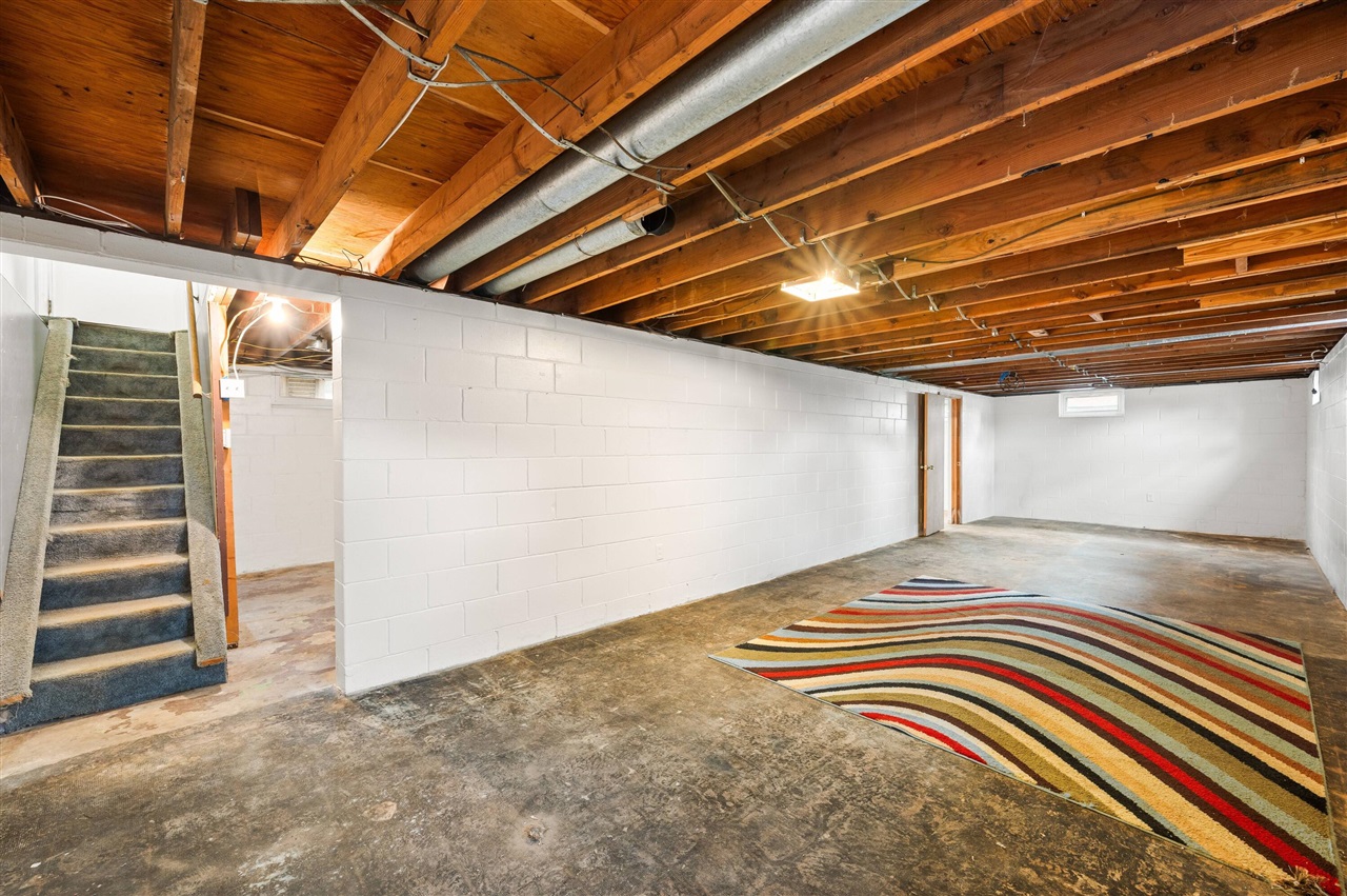 835 Ansley Drive, Saint Joseph, MI, 49085-3640