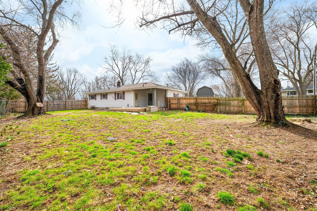 835 Ansley Drive, Saint Joseph, MI, 49085-3640