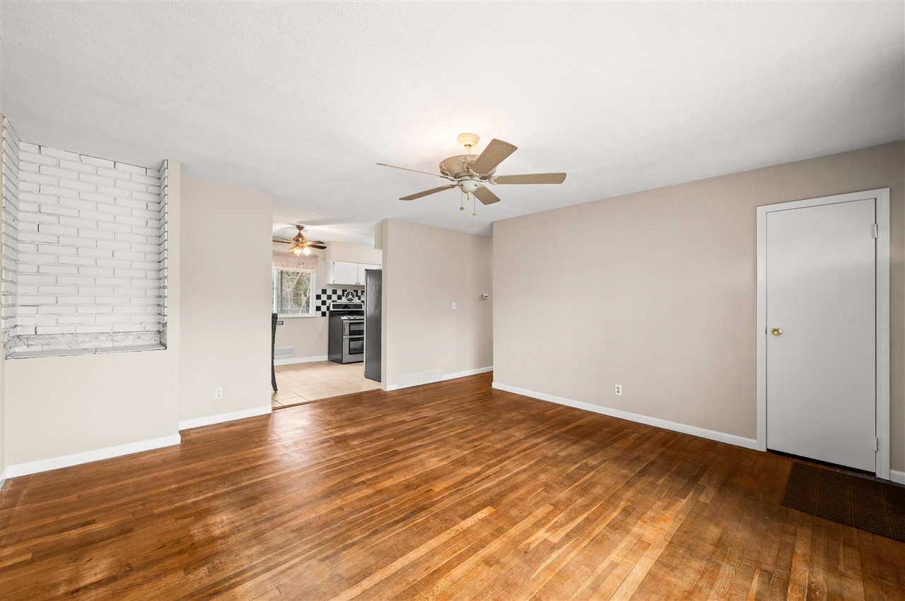 835 Ansley Drive, Saint Joseph, MI, 49085-3640