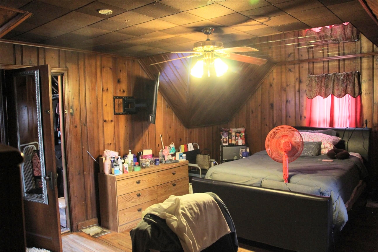 15370 Hartwell Street, Detroit, MI, 48227-3350