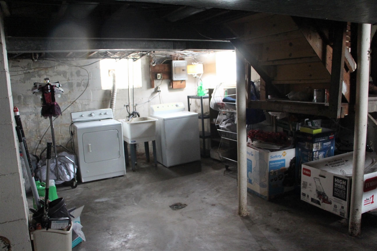 15370 Hartwell Street, Detroit, MI, 48227-3350