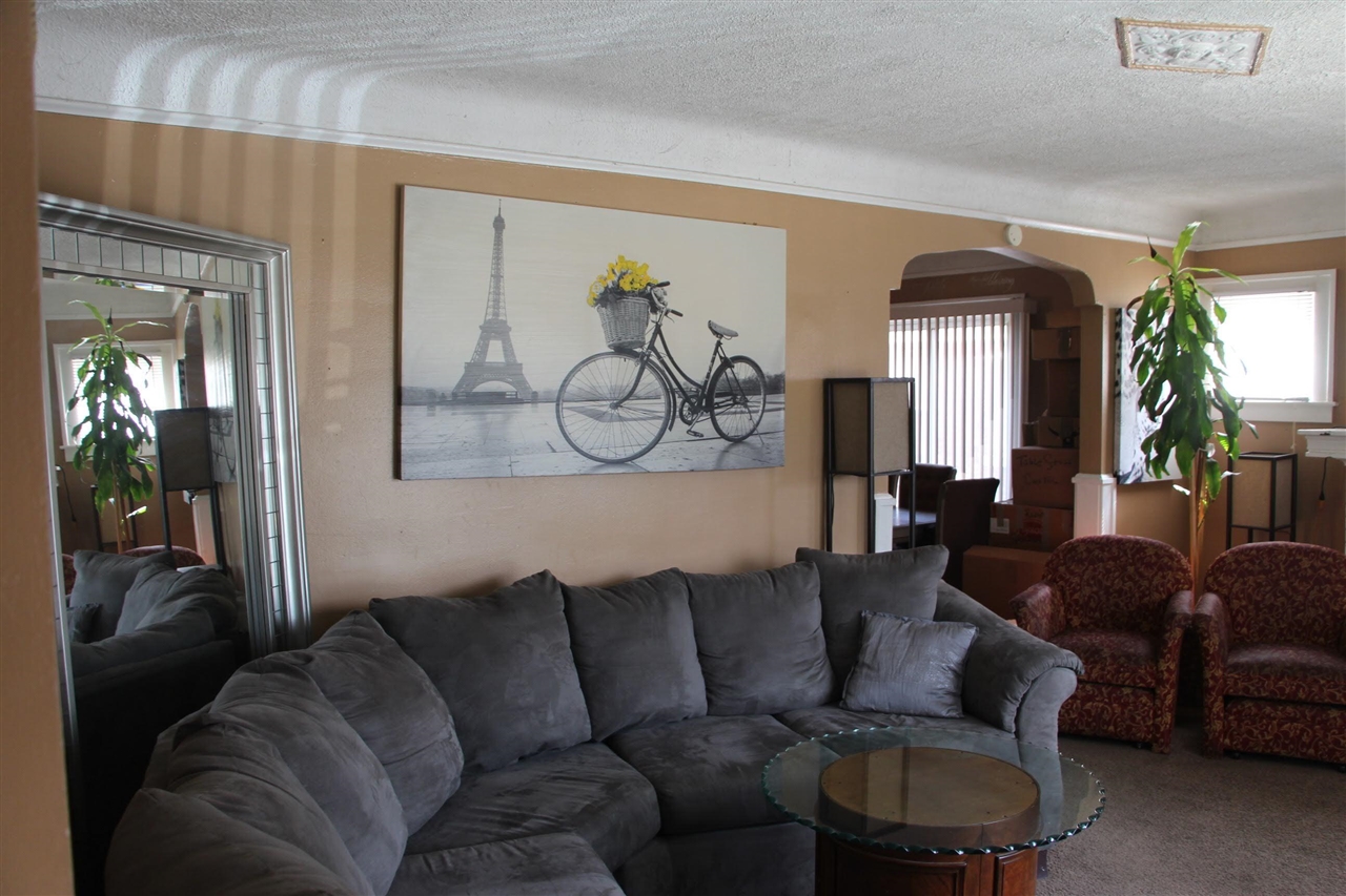 15370 Hartwell Street, Detroit, MI, 48227-3350