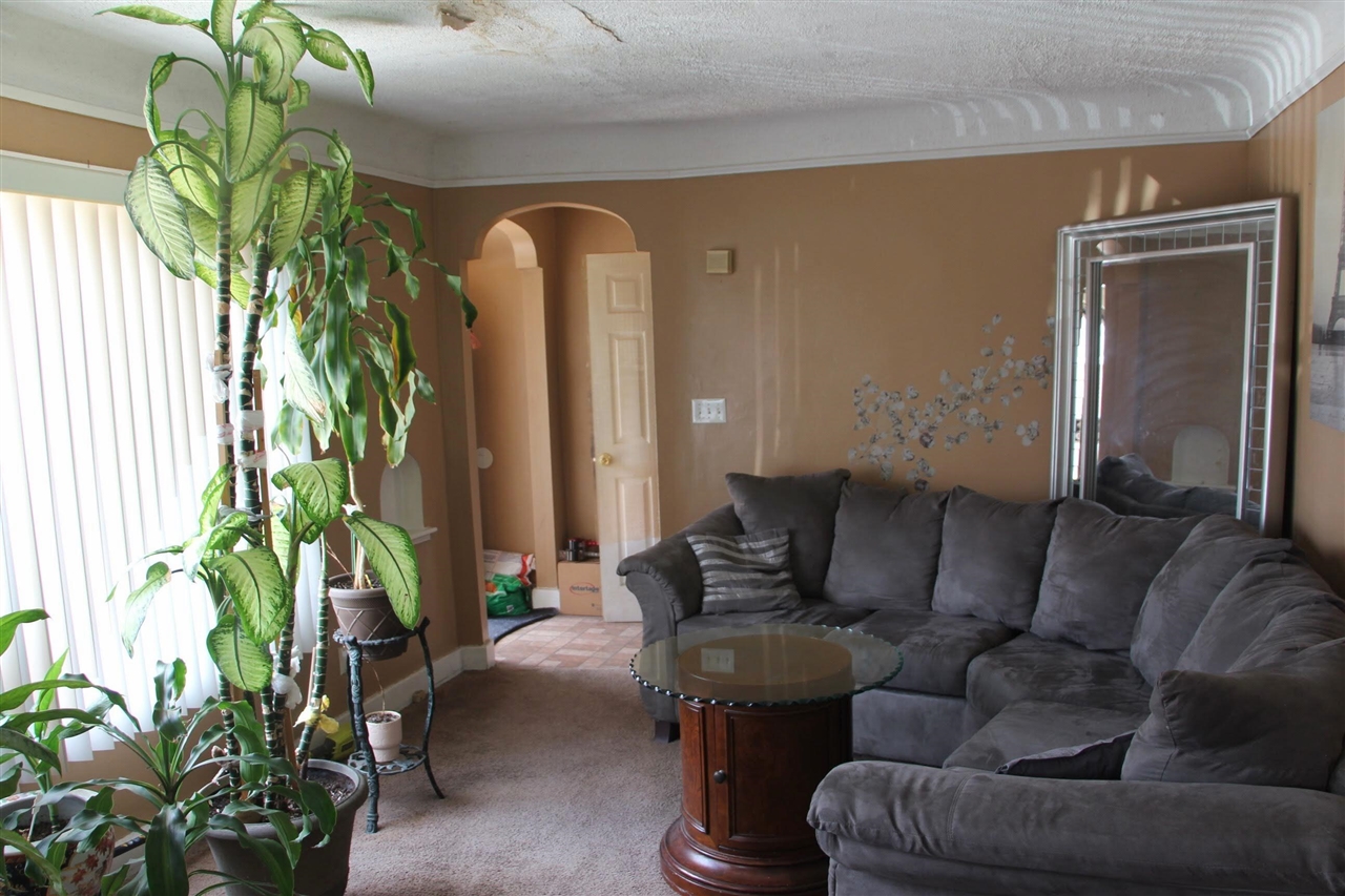 15370 Hartwell Street, Detroit, MI, 48227-3350