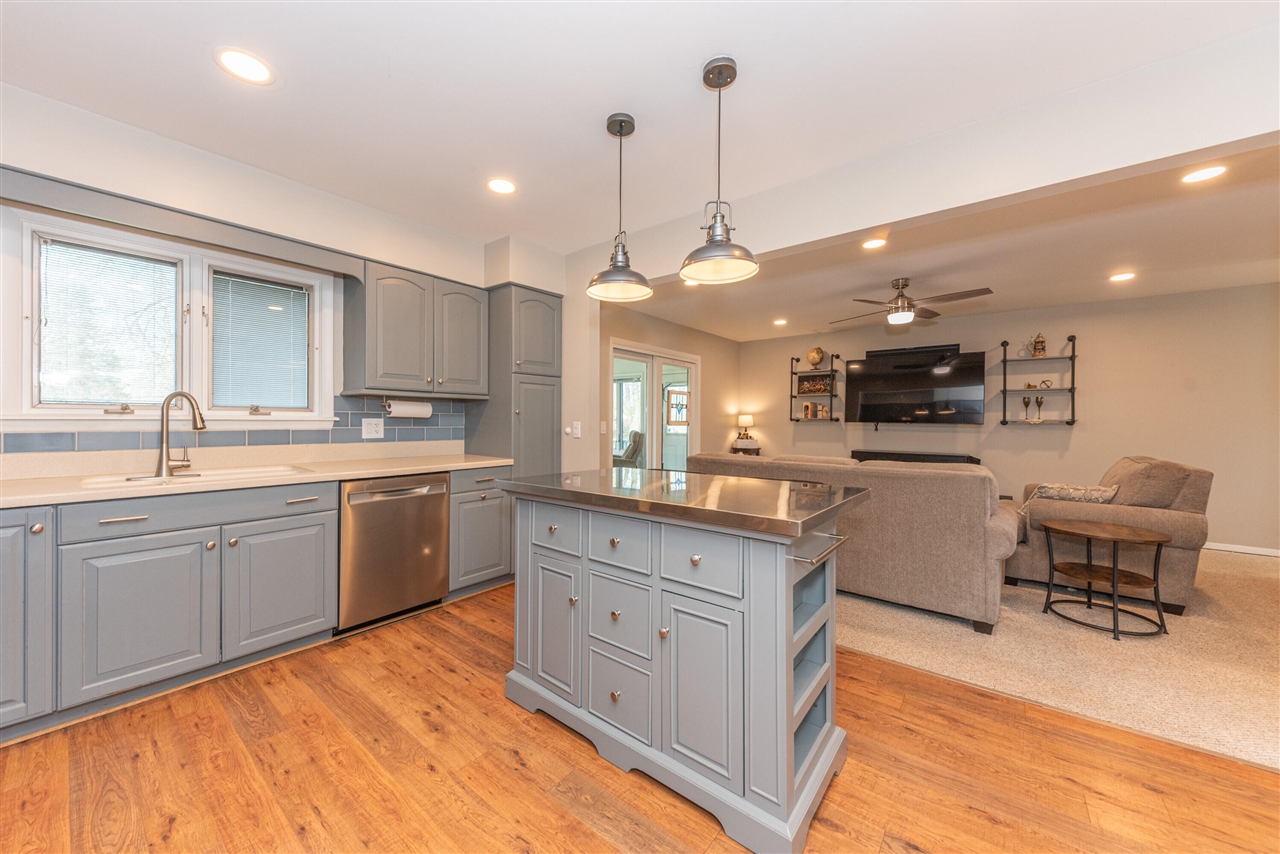 1075 Harold Circle, Ann Arbor, MI, 48103-1418