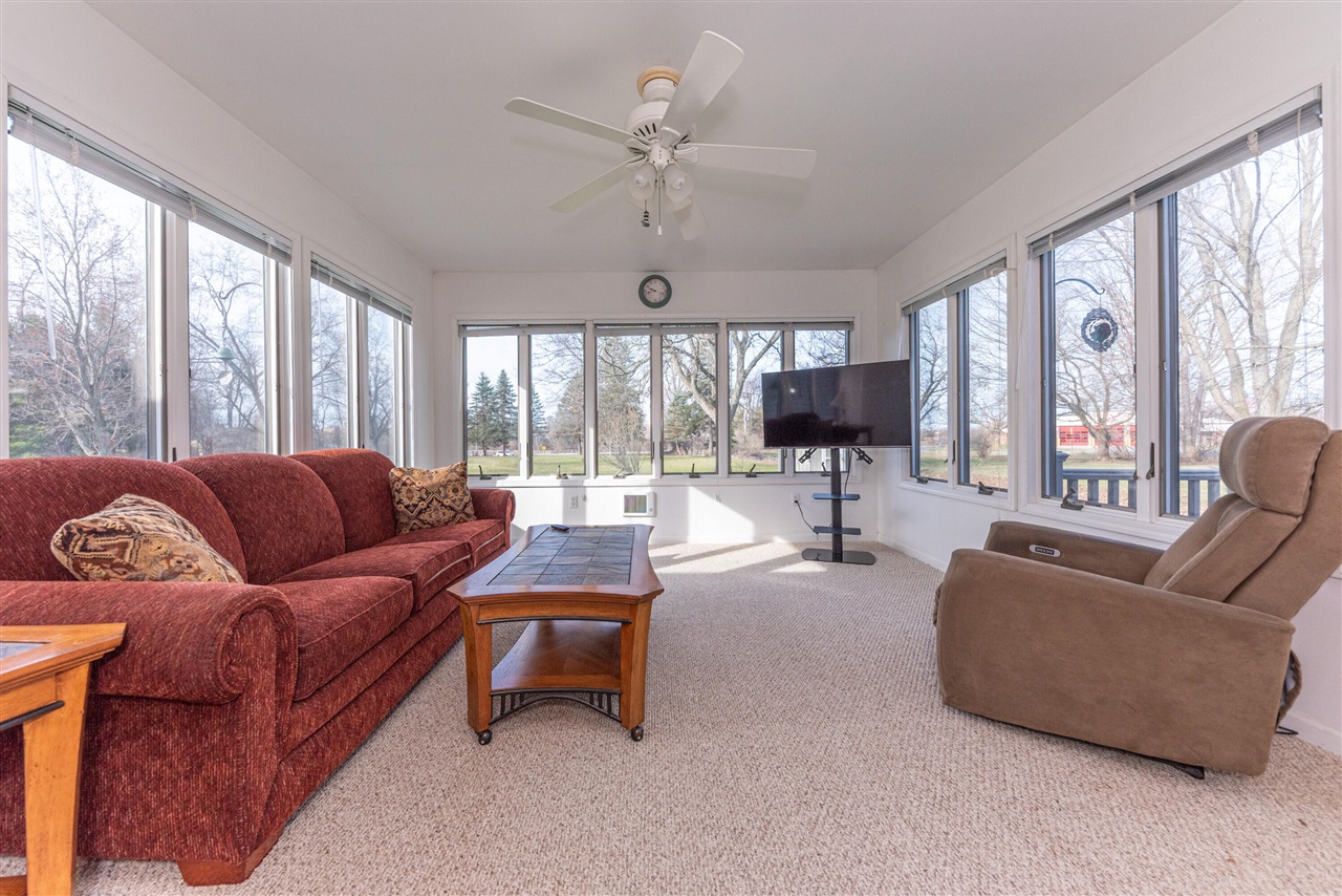 1075 Harold Circle, Ann Arbor, MI, 48103-1418