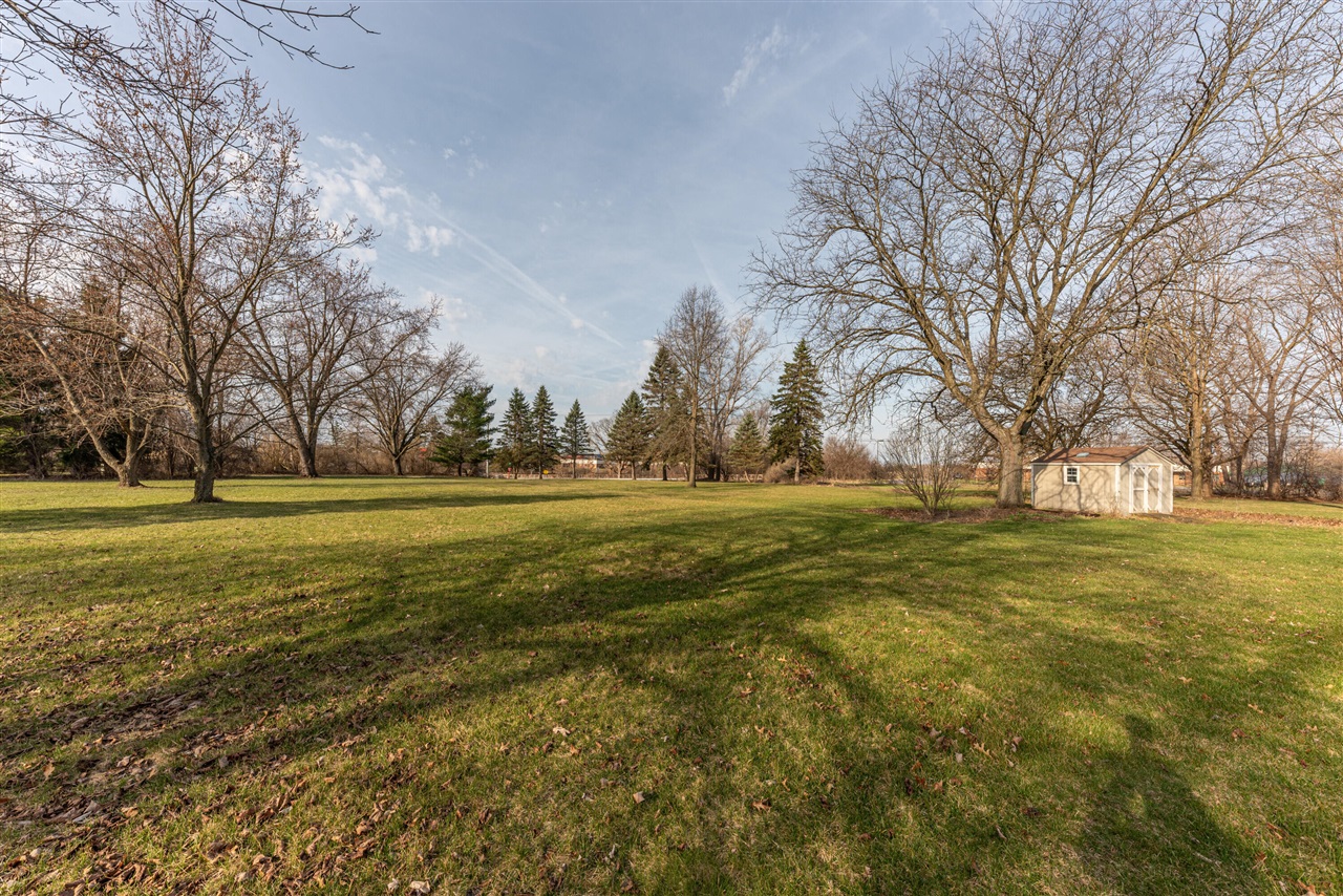 1075 Harold Circle, Ann Arbor, MI, 48103-1418