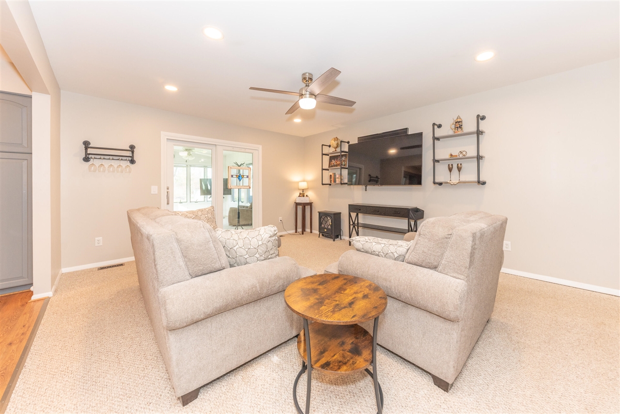 1075 Harold Circle, Ann Arbor, MI, 48103-1418