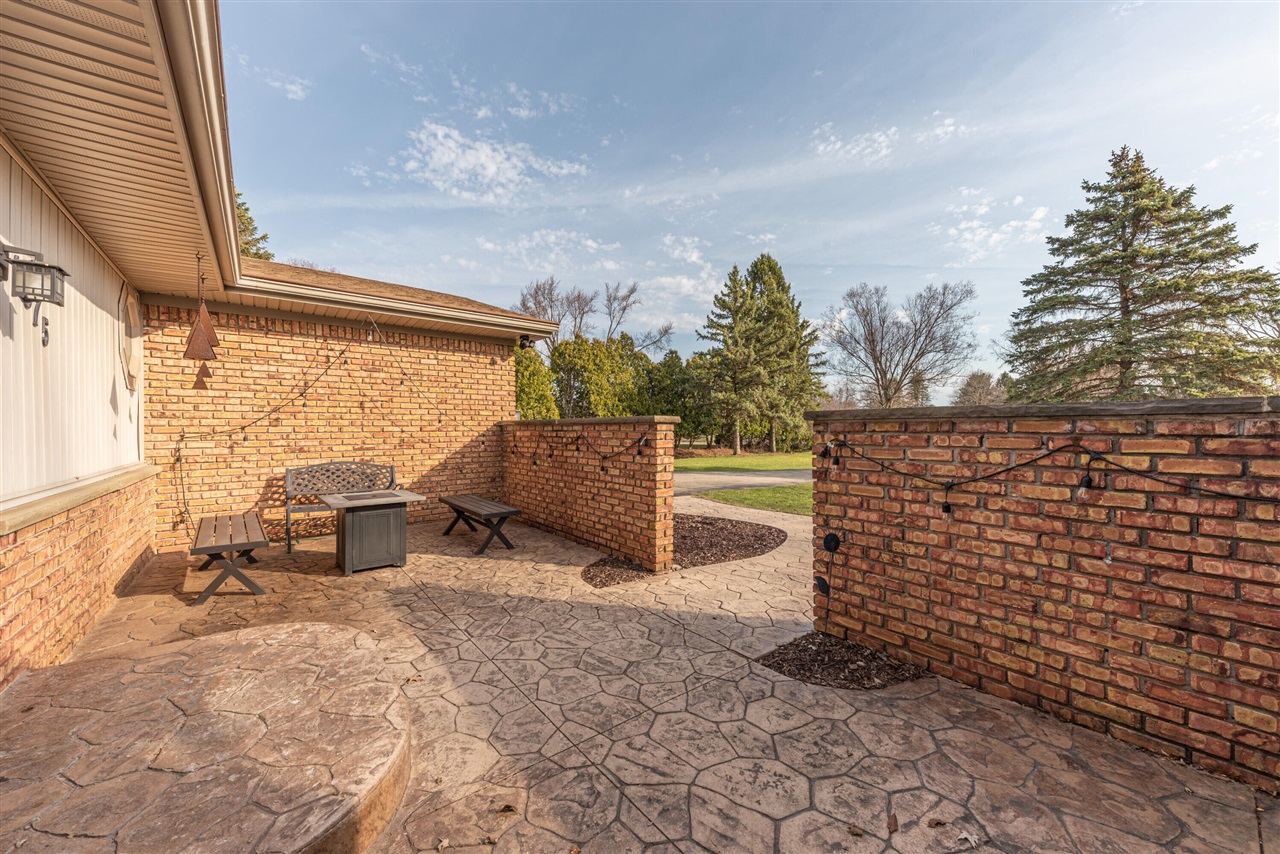 1075 Harold Circle, Ann Arbor, MI, 48103-1418