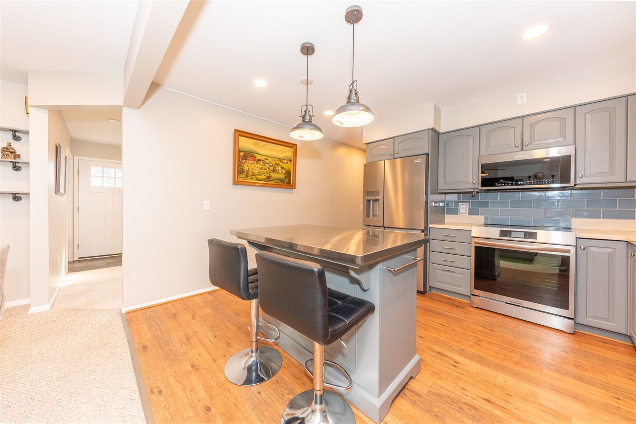 1075 Harold Circle, Ann Arbor, MI, 48103-1418