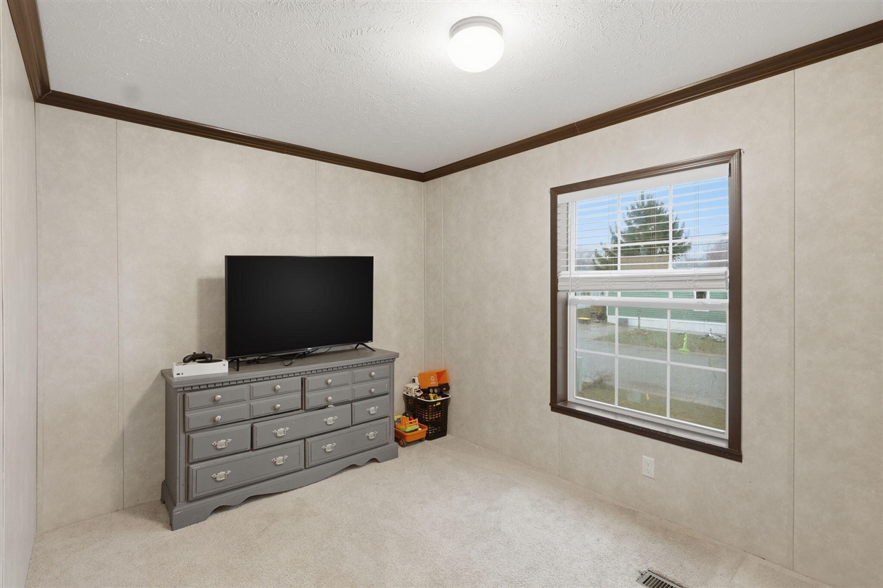 1815 Veronica Street UNIT&nbsp;196, Lowell, MI, 49331