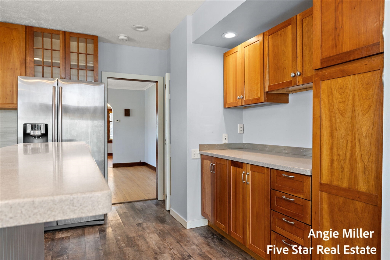 211 Williams Street, Spring Lake, MI, 49456-1912